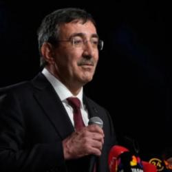 Cevdet Yılmaz, 2026 yılı b&uuml;y&uuml;me ve enflasyon tahminini a&ccedil;ıkladı