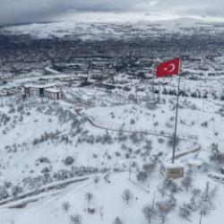 Elazığ&rsquo;da kış masalı: Kartpostalları aratmıyor!