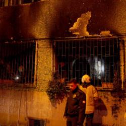 Kadık&ouml;y'de yangın: 1'i ağır 8 kişi yaralandı