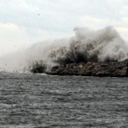 Meteorolojiden denizlerde fırtına uyarısı
