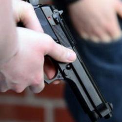 &Ouml;ğretmene silahlı saldırı d&uuml;zenleyen velinin su&ccedil; kaydı ortaya &ccedil;ıktı  