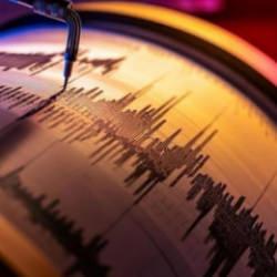 Balıkesir'de korkutan deprem