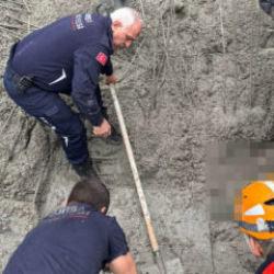 Bursa'da beton faciası! İş&ccedil;iler tonlarca betonun altında kaldı: 1 &ouml;l&uuml;