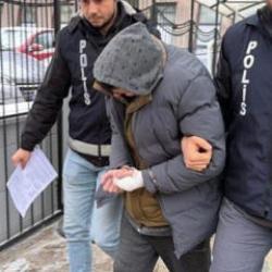 &Uuml;vey oğlu bı&ccedil;aklamıştı; 15 g&uuml;n sonra &ouml;ld&uuml;