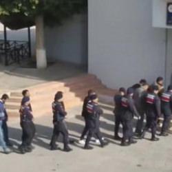 Bakan Yerlikaya duyurdu! 3 ilde torbacılara darbe