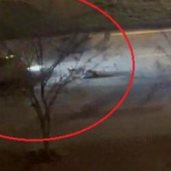 Antalya'da &ouml;ğretmenin inanılmaz &ouml;l&uuml;m&uuml;! Eşiyle tartışıp yere d&uuml;şt&uuml;, yardım beklerken dehşet