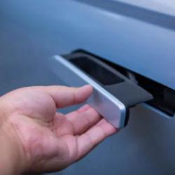 Artık yasaklanıyor: Arabalardan kaldırılıyor! G&ouml;remeyeceksiniz