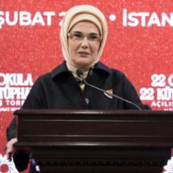 Emine Erdoğan, TOGEMDER'in "22 Okula 22 K&uuml;t&uuml;phane" projesinin a&ccedil;ılış t&ouml;renine katıldı