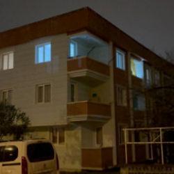 Samsun'da dehşet! Ablasını bı&ccedil;aklayıp balkondan atladı