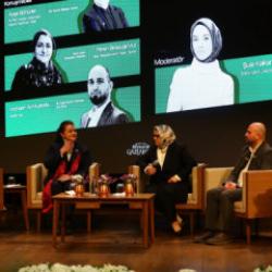 Gaziantep B&uuml;y&uuml;kşehir&rsquo;in ev sahipliğinde &ldquo;Yeşil Otob&uuml;s&rdquo; belgesel filminin ilk g&ouml;sterimi!