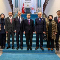 Bakan G&uuml;rlek, İstanbul 2 No'lu Barosu Başkanı Şamlı'yı kabul etti