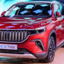 Fiyatı yarı yarıya d&uuml;ş&uuml;r&uuml;lecek TOGG geliyor! Y&uuml;zleri g&uuml;ld&uuml;recek