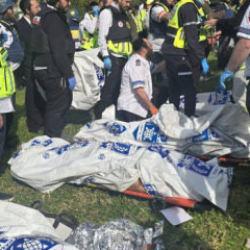 İran, İsrail'i vurdu: 9 kişi &ouml;ld&uuml;! İsrail'de b&uuml;y&uuml;k panik, kırmızı alarm verildi