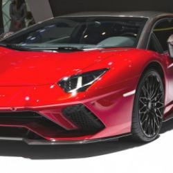 &Uuml;nl&uuml; markadan olay karar: İptal edildi! Tamamen rafa kaldırıyor