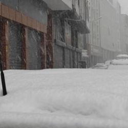 Van'da kar nedeniyle 216 yerleşim yerinin yolu ulaşıma kapandı