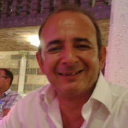 İzmir'de dehşet! Yolcu, taksi şof&ouml;r&uuml;n&uuml; &ouml;ld&uuml;rd&uuml;