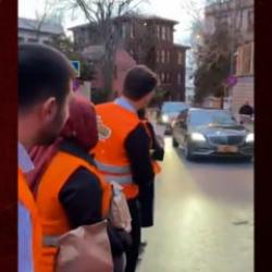 "İftara 5 kala" Cumhurbaşkanı Erdoğan&rsquo;a sevgi dolu karşılama