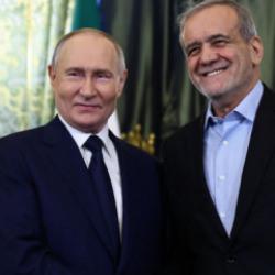 Rusya'dan Trump'a İran teklif! Putin, Pezeşkiyan ile g&ouml;r&uuml;şt&uuml;