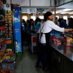 Vali G&uuml;l duyurdu: Her ay 2 bin lira kantin desteği başlıyor