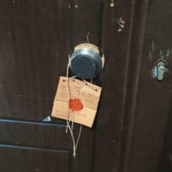 Fatih'te cinayet: Misafirlerin yanında karısını d&ouml;verek &ouml;ld&uuml;rd&uuml;!