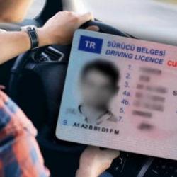 Direksiyon başındakilere yeni kural: Tekrarlayan ehliyetine veda edecek!