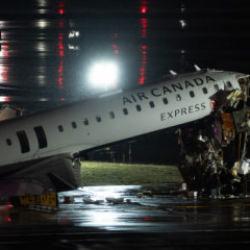 ABD'deki feci kaza anı ortaya &ccedil;ıktı: Pilot ve yardımcısı hayatını kaybetti
