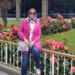 Okul saldırısında &ouml;ld&uuml;r&uuml;len Ayla &ouml;ğretmenin mezar yeri g&ouml;r&uuml;nt&uuml;lendi 