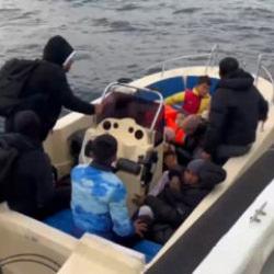 &Ccedil;anakkale'de 13 d&uuml;zensiz g&ouml;&ccedil;men yakalandı