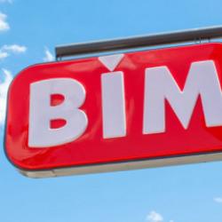 28 Nisan 2026 tarihli BİM Akt&uuml;el kataloğu: Timberland &ccedil;antalar, 4K TV, Kangal sucuk...