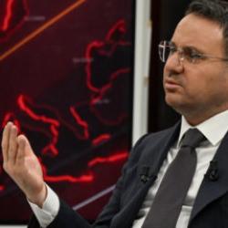 Bakan G&uuml;rlek: 'S&uuml;resiz nafaka ger&ccedil;ekten olmuyor'