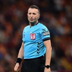 Dev derbi &ouml;ncesi merak ediliyor: İşte Yasin Kol'un Galatasaray ve Fenerbah&ccedil;e karnesi