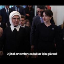 Emine Erdoğan'dan &ccedil;ocukların dijital ortamda korunmasına y&ouml;nelik videolu paylaşım