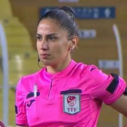 MHK'den s&uuml;rpriz karar! 2 kadın hakeme g&ouml;rev