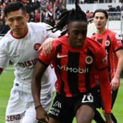 K&uuml;me d&uuml;şme hattı yangın yeri! S&uuml;per Lig'e ilk veda bu akşam ger&ccedil;ekleşebilir