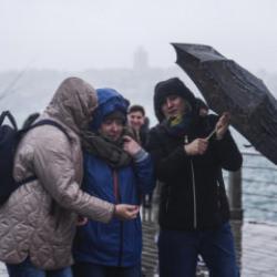 Kar, sağanak, fırtına geliyor! Bakanlık İstanbul dahil bir&ccedil;ok ili uyardı: Dışarı &ccedil;ıkmayın