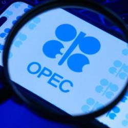 Y&uuml;zde 13 d&uuml;ş&uuml;ş: BAE'nin OPEC&rsquo;ten ayrılması k&uuml;resel piyasalarda deprem etkisine neden oldu