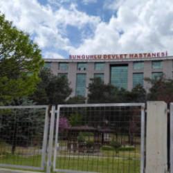 &Ccedil;orum'da KYK yurdunda kalan 55 &ouml;ğrenci zehirlenme ş&uuml;phesiyle hastanelik oldu