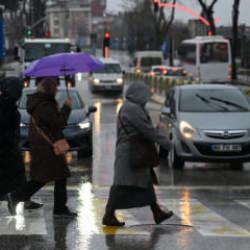 Meteoroloji il il uyardı: Kuvvetli sağanak geliyor!