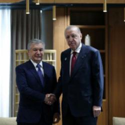 Son dakika: Erdoğan, Mirziyoyev ile g&ouml;r&uuml;şt&uuml;!