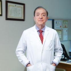 İhmal edilen karın ağrısına dikkat! Uzman isim uyardı 