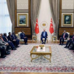Cumhurbaşkanı Erdoğan, Sudan Başbakanı Kamil İdris&rsquo;i kabul etti!