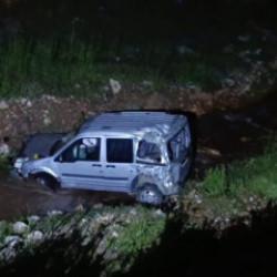 Malatya'da hafif ticari ara&ccedil; dereye u&ccedil;tu: 1 yaralı