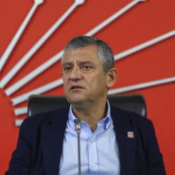 Enis Uludemir&rsquo;in ifadesi yeniden g&uuml;ndem oldu: FET&Ouml;'den &Ouml;zg&uuml;r &Ouml;zel'e parlatma