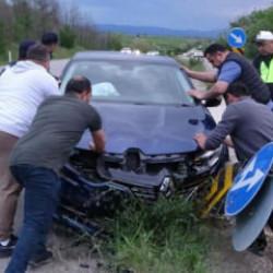 Kastamonu&rsquo;da &uuml;&ccedil; ara&ccedil; &ccedil;arpıştı: 5 yaralı