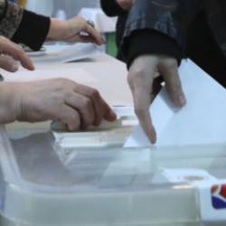 T&uuml;rkiye'yi de ilgilendiren kritik se&ccedil;im! Anketlerde son durum