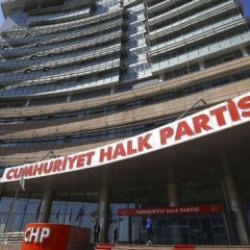 CHP&rsquo;de birbirini gambazlayanların ortak mefkuresini anladık mı