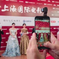HONOR, Robot Phone&rsquo;la  sinema sahnesine &ccedil;ıktı