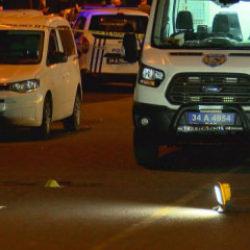 İstanbul'da silahlı &ccedil;atışma: 3'&uuml; ağır 5 yaralı var