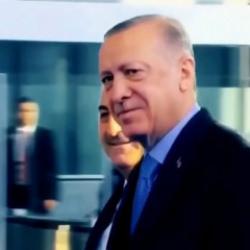 AK Parti'den &ccedil;eyrek asra &ouml;zel şarkı! İlk kez yayınlandı
