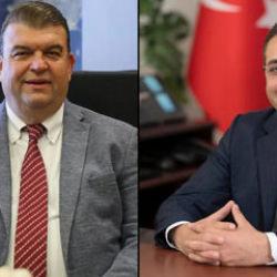 Son Dakika: İzmir'de yolsuzluk operasyonu! 2 belediye başkanı g&ouml;zaltında